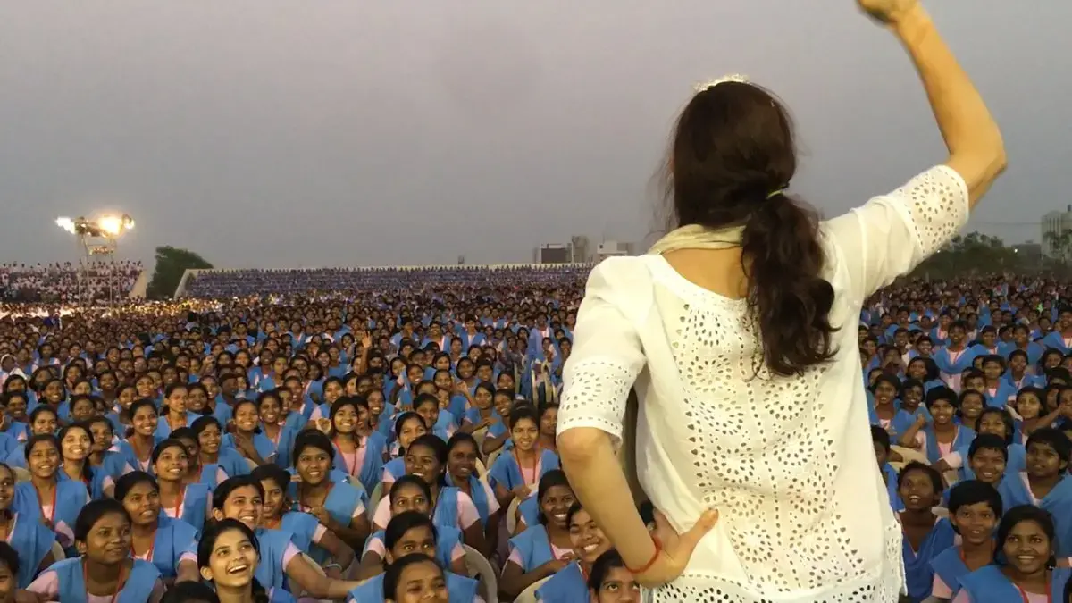 Ashley Judd, Hollywood actor and UNFPA Goodwill Ambassador,  to meet thousands of tribal girls and boys in Odisha